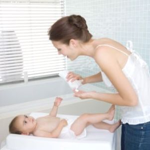 Cómo cuidar la piel sensible del bebé