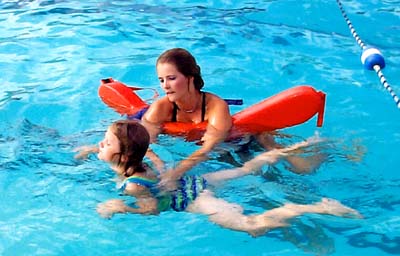 Consejos para padres cuando inscriben a sus hijos en natación