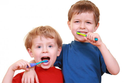 Cuidado de los dientes: conviene fijar hábitos desde chicos