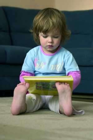 El hábito de leer inculcado en los bebés