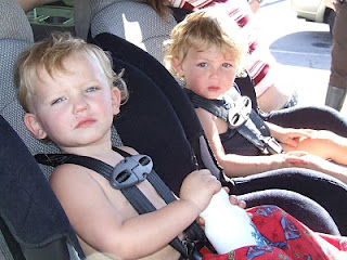 La seguridad y los niños en el coche