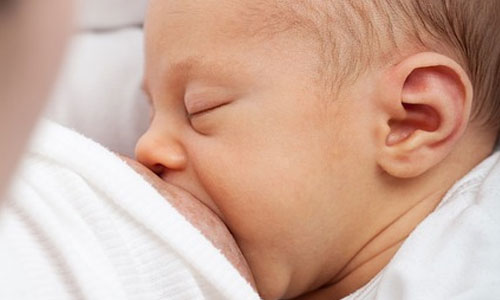 Siete mitos sobre la lactancia materna